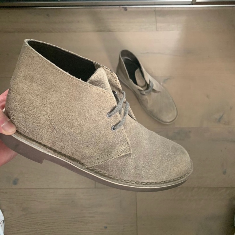 Clark’s suede boots size 8.5